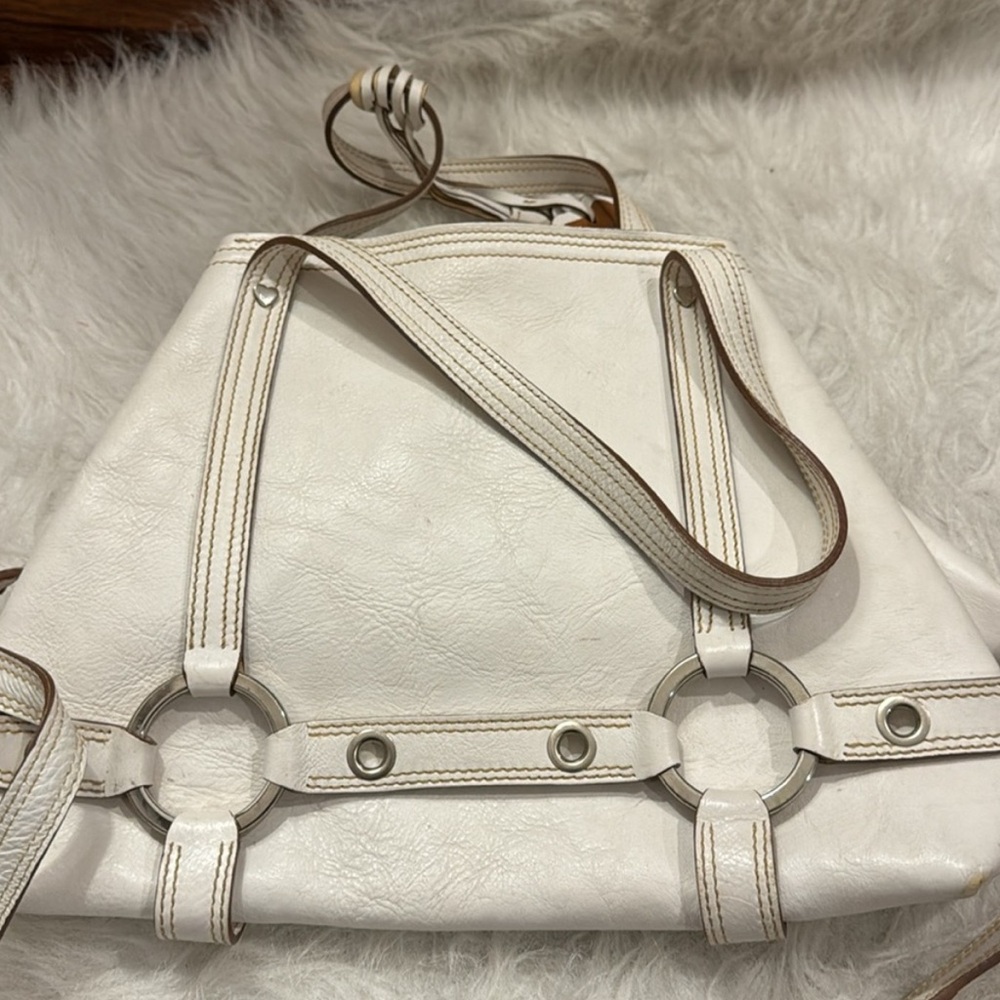 Large white Luella leather tote bag w horse apple heart bag charms circa 2000's - Picture 3 of 9